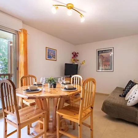 Apartmán Cosy 7 Pers A Saint-lary Avec Balcon, Parking Et Navette Gratuite - Fr-1-296-332